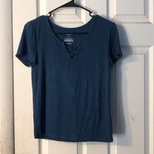 Never worn juniors shirt